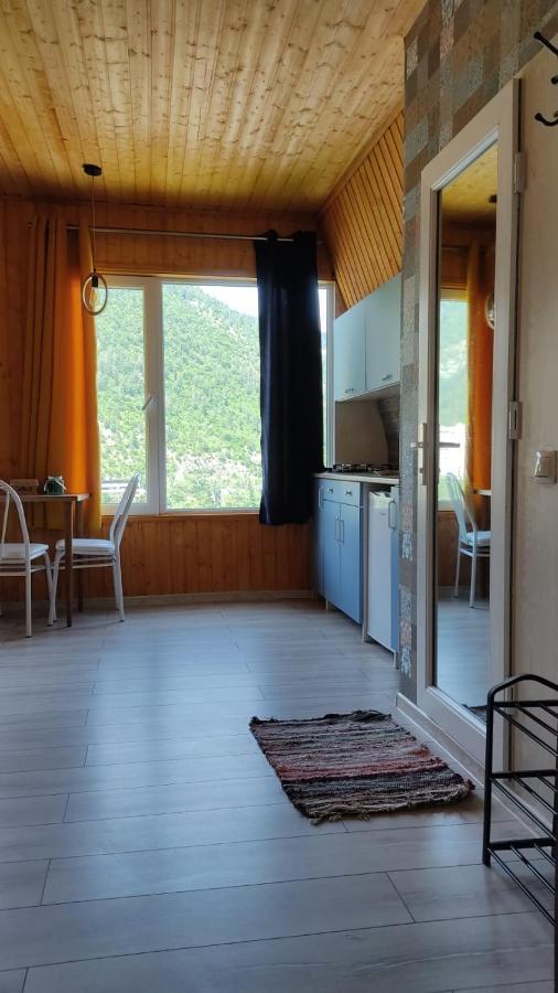 Borjomi Nest Hotel Екстериор снимка